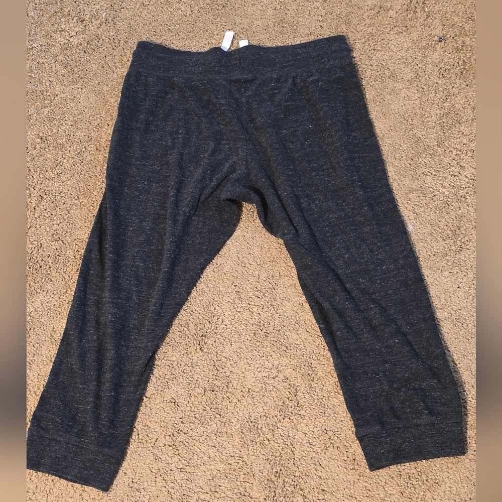 Nike Men’s Club Fleece “Just Do It” Joggers – Charcoal Gray – Size M - Picture 3 of 7